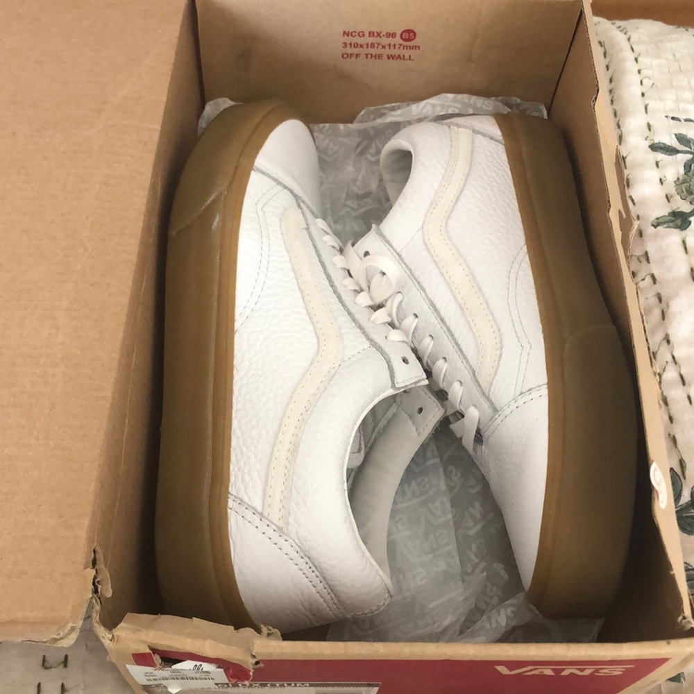 Like New Gum Sole Madewell Vans Sneakers, size Women’s 8.5